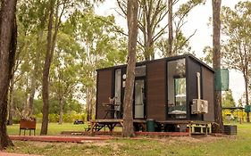 5 Acre Retreat Jimboomba By Tiny Away